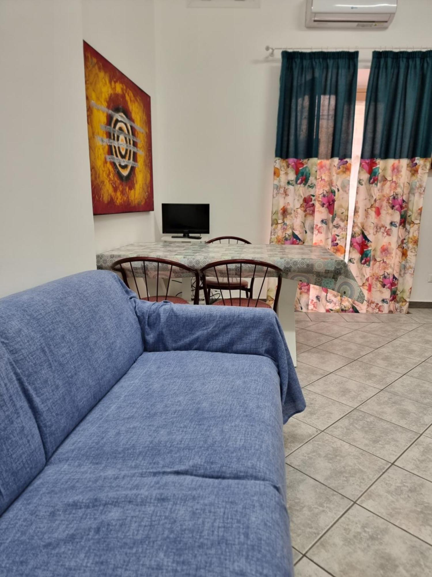 צ'פאלו Mandra Holidays מראה חיצוני תמונה